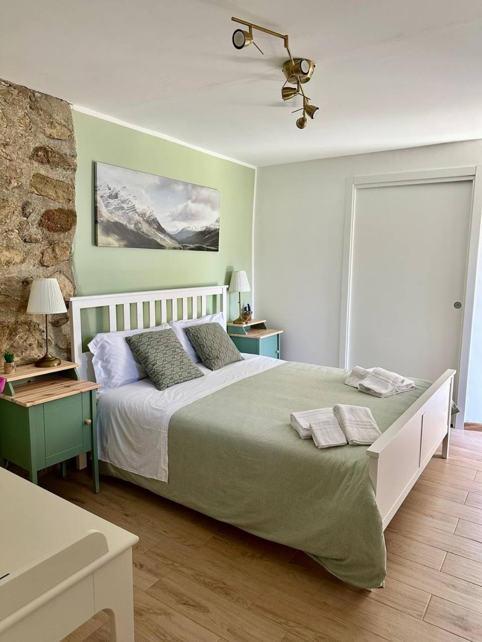 Roba Albanisi Hotell Aragona Exteriör bild